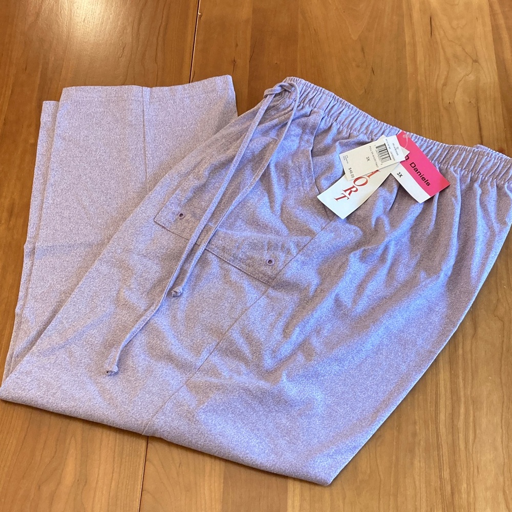 CD Daniels lavender Lounge Pants